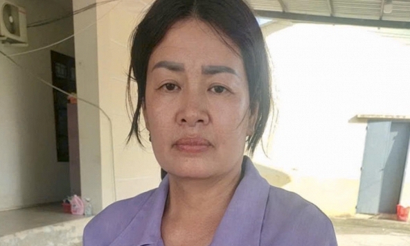 Thi hành lệnh bắt tạm giam Nguyễn Thị Hồng 46 tuổi