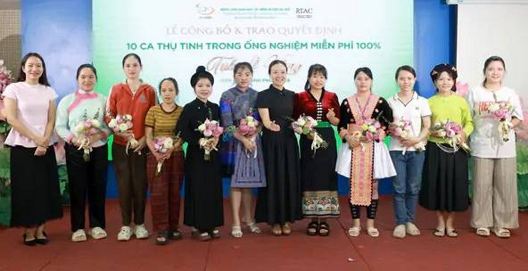 10 gia đình có hoàn cảnh đặc biệt khó khăn được trao tặng cơ hội thụ tinh trong ống nghiệm miễn phí 100%