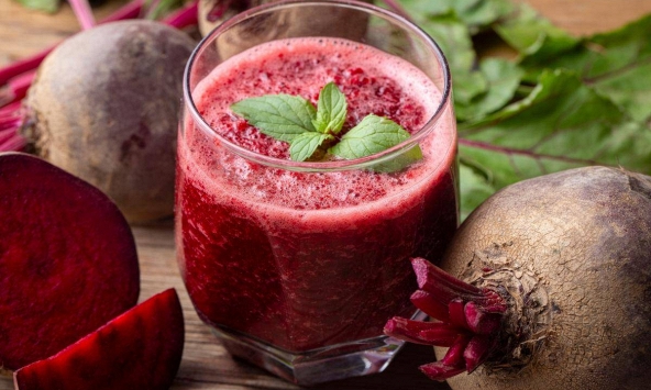 Củ dền đỏ bán đầy chợ Việt: Giá chỉ vài chục nghìn nhưng là 'siêu thực phẩm' nhiều chị em đang bỏ qua