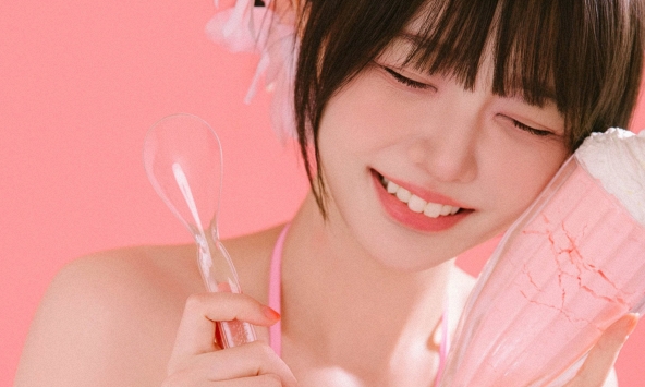 Gần 2 năm nghỉ livestream do vấn đề sức khỏe, nữ streamer quyết định trở lại với một món quà táo bạo dành tặng fan