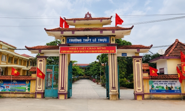 TOÀN CẢNH ồn ào tiêu cực thi tốt nghiệp THPT 2026 ở Quảng Trị khiến 5 thí sinh bị hủy kết quả thi