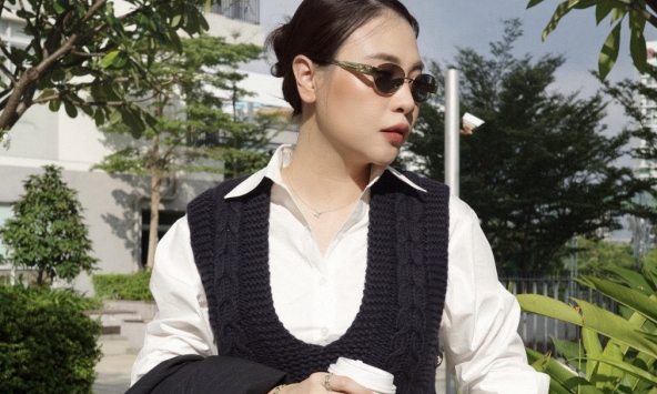 Chân dài Lạng Sơn lấy chồng đại gia đã có 1 con riêng: Sở hữu BST siêu xe trăm tỷ, chủ đầu tư dự án biệt thự cao cấp