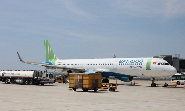Bamboo Airways tung khuyến mãi mới, tặng kỳ nghỉ 3 ngày 2 đêm giữa lúc mạng bay biến động