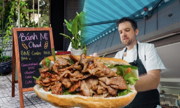 Bỏ nhà hàng ở Mỹ để về TP.HCM bán bánh mì: Ông Tây khiến khách Việt chấm 8,5, bán 2 tiếng đã hết sạch 