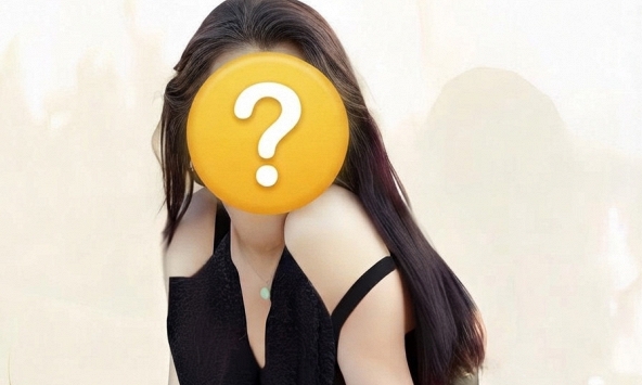Chọn đóng phim 18+ để nổi tiếng nhanh, sống dựa vào đại gia để khỏi làm việc, mỹ nhân nổi tiếng nhận cái kết đắng