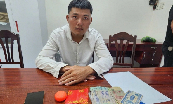 Bắt giữ Phạm Văn Dọn SN 2000