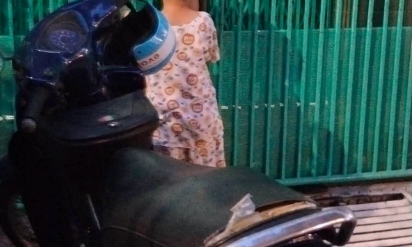 Mẹ chưa nộp tiền học cờ vua, con bị cô giáo 'đóng cửa': Thông tin bất ngờ từ phía trung tâm