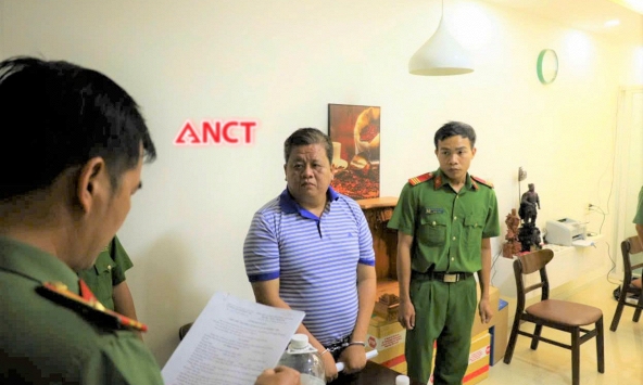 Bắt giam Chủ tịch HĐQT, Giám đốc Công ty cổ phần Mekolor Võ Xuân Trường