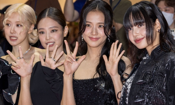 BLACKPINK hời hợt đến thế là cùng