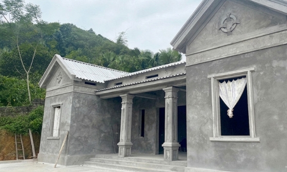 Căn nhà ở quê 6 chị em góp tiền xây cho bố mẹ: Chi phí 1,08 tỷ đồng, thành quả khiến tất cả ngỡ ngàng