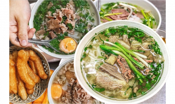 Vì sao phở Hà Nội hay bán hết trước giờ trưa? 