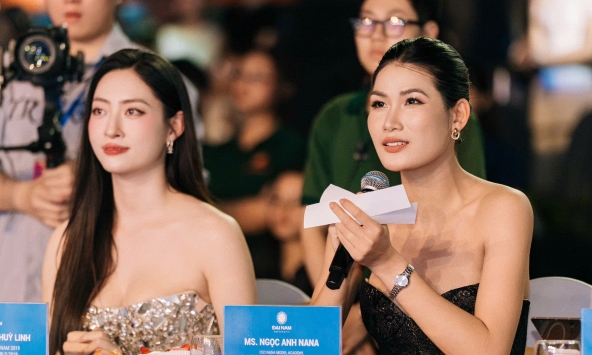 Người mẫu Ngọc Anh Nana làm đạo diễn catwalk Hoa hậu Việt Nam 2026: 'Tôi chịu áp lực rất lớn'
