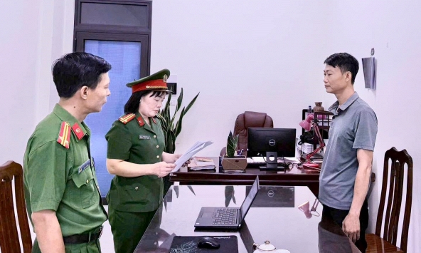 Ra quyết định khởi tố hình sự cai thầu Hoàng Kim Trường SN 1986