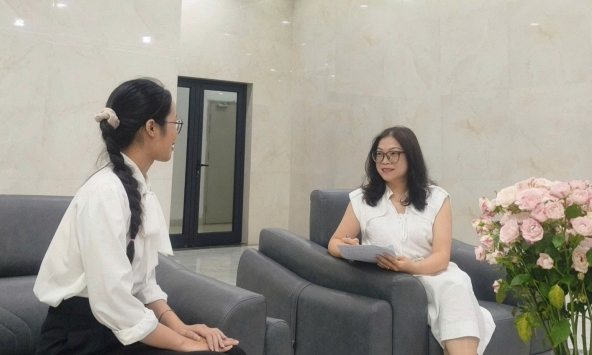 ThS Lê Thị Liễu Hạnh tìm hiểu cách phụ nữ tự bảo vệ trên mạng