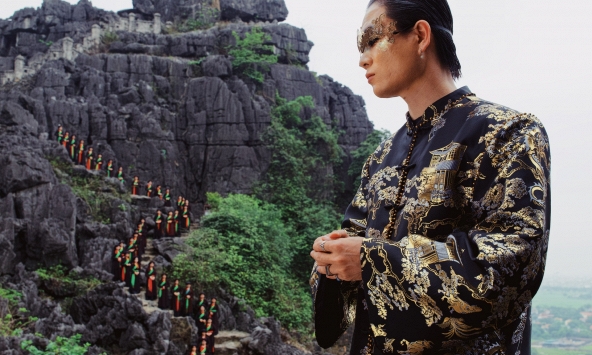 Nhạc sĩ đứng sau 'Bắc Bling' chính thức debut ca sĩ với EP đầu tay 'Mối Duyên Vàng'