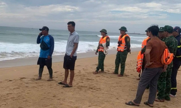 Chàng trai Trung Quốc bị sóng cuốn mất tích trên biển ở Đắk Lắk: Về quê bạn gái ra mắt, không may gặp nạn