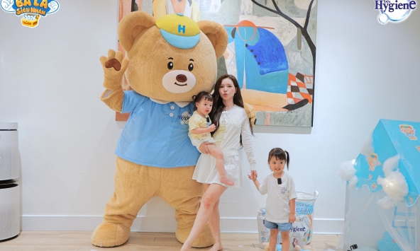 Lucie Nguyễn hạnh phúc khi Tuấn Dương cùng 2 con bí mật làm điều này