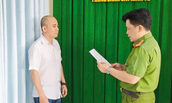 Ra quyết định khởi tố phó giám đốc doanh nghiệp Phan Thanh Hoài SN 1978