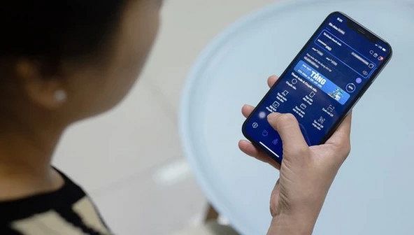  Một phụ nữ được chuyển khoản 20 triệu đồng sau khi gửi ảnh CCCD, số tài khoản: Công an vào cuộc điều tra