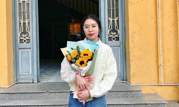 Đổi nhiệt độ, nữ nghiên cứu sinh chọn hai nhóm hợp chất