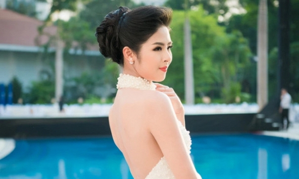 Hoa hậu chứng khoán đón tin vui 