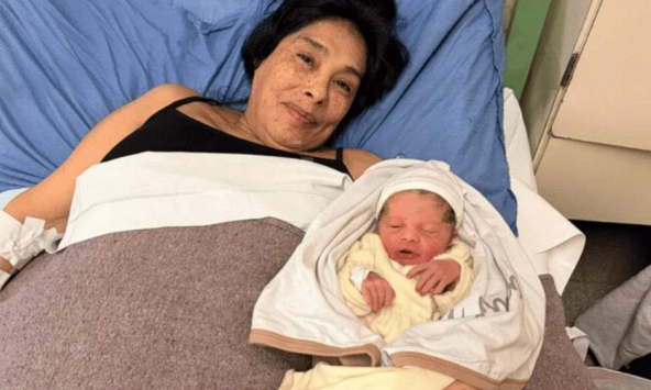 Sản phụ 62 tuổi sinh con đầu lòng: 'Tôi luôn ước mơ được làm mẹ và chưa từng có ý định từ bỏ'