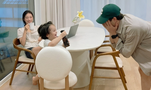 Vừa cưới đã gánh nợ 3 tỷ, mỗi tháng phải trả 64,5 triệu đồng: Hai vợ chồng tìm ra cách giải quyết trong 4 năm! 