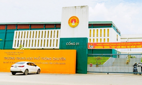 Phổ điểm thi lại tốt nghiệp của THPT chuyên Tuyên Quang TẤT CẢ các môn