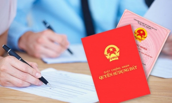VPBank thẩm định tài sản, chủ nhân mới biết sổ đỏ đã sang tên: Công an Phú Thọ chứng minh chữ ký, chữ viết, dấu điểm chỉ đều là giả