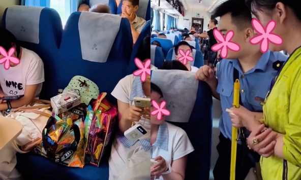 Bà cô gọi nhân viên trên tàu xử lý hai bạn nữ mua 3 vé nhưng chỉ ngồi 2 ghế, không chịu nhường chỗ