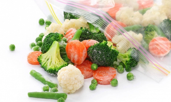 Đừng vội chê rau củ đông lạnh: 5 loại thực phẩm này có thể giữ dinh dưỡng tốt hơn bạn nghĩ