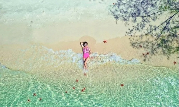 Vượt Phuket và Hawaii, một bãi biển Việt Nam bất ngờ lọt top 12 đẹp nhất thế giới