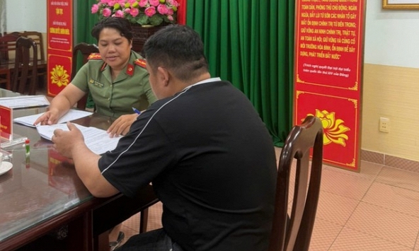 Công an sẽ điều tra nếu phát hiện tài khoản ngân hàng có giao dịch sau