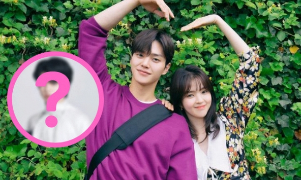 Nói cậu bé này là con của Han So Hee và Song Kang ai cũng tin