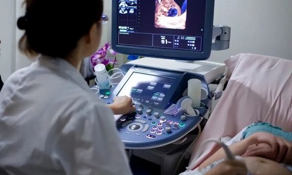 Bác sĩ sản khoa: Có 3 'cửa ải' cực kỳ nguy hiểm trong thai kỳ mà mẹ bầu tuyệt đối phải cẩn trọng