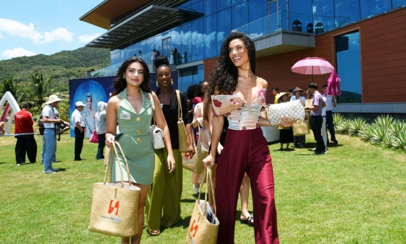 Dàn hoa hậu quốc tế Miss World 2026 khám phá “viên ngọc” thiên nhiên Bình Tiên