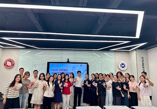 Quyền chọn và phòng vệ giá: Từ giảng đường đến bài toán quản trị của doanh nghiệp