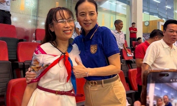 2 nữ tỷ phú Nguyễn Thị Phương Thảo và Madam Pang chung khung hình: Điểm chung đắt giá 