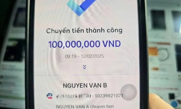 Công an xác minh giao dịch chuyển khoản 322.500.000 đồng lúc 15 giờ 30 phút