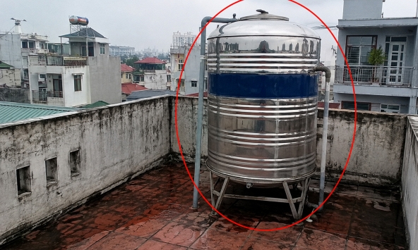 Lời khuyên cho những gia đình đang đặt bồn nước trên sân thượng