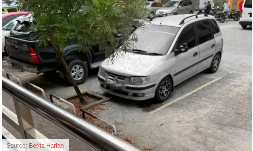 Phát hiện 1 người đàn ông và 1 người phụ nữ tử vong trong chiếc ô tô đóng kín tại một bãi đậu xe