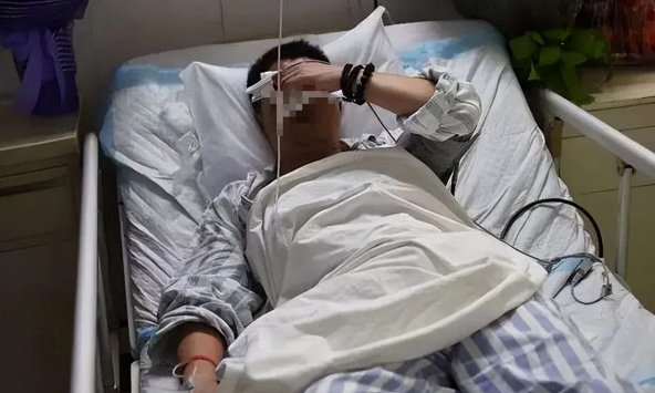 Nam sinh viên trường y qua đời vì HIV ở tuổi 25: Cách anh nhiễm bệnh khiến mọi người vừa đau lòng vừa giận dữ