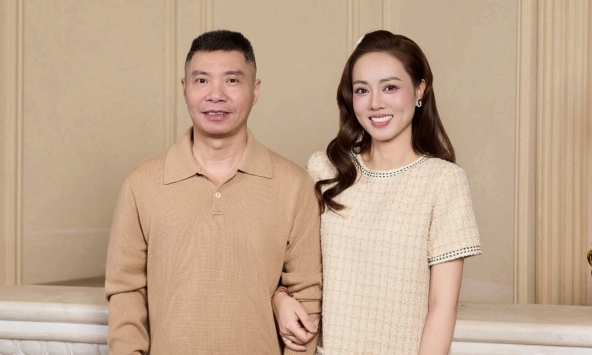 Vợ kém 15 tuổi tiết lộ lý do NSND Công Lý không dám đi bộ trong khu nhà mình: Liên quan đến một nhân vật nổi tiếng