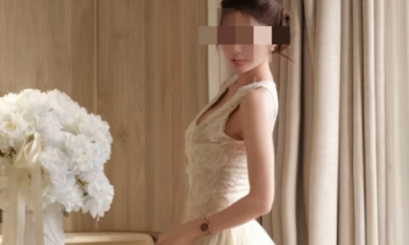 Vô tình để lọt góc máy 'nhạy cảm', đoạn video quảng cáo sản phẩm khiến CĐM tranh cãi
