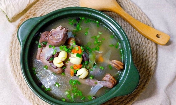 4 nguyên liệu nhiều người thường cho vào súp vì nghĩ bổ dưỡng, nhưng không phải ai cũng phù hợp 