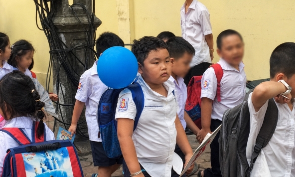 Cậu bé có loạt meme 'chán đời' huyền thoại mỗi mùa khai giảng bị đào lại một lần giờ ra sao?