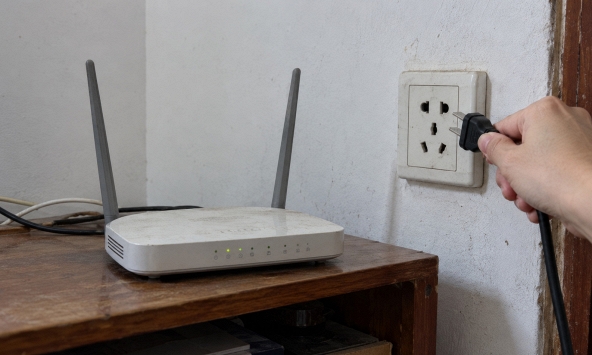 Lời khuyên cho những gia đình hay tắt WiFi bằng cách rút phích cắm
