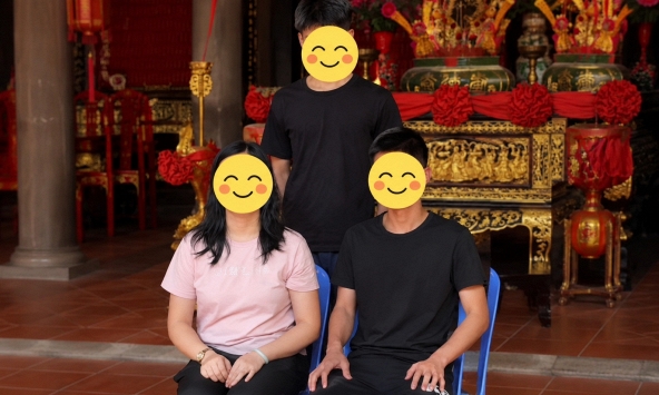 Một bữa tiệc mừng đỗ đại học nổi tiếng vì “cả nhà quá đẹp”: Dư luận đang làm lệch lạc giá trị của trẻ như thế nào