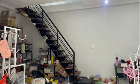 Thi thể đôi nam nữ đang phân hủy trong nhà thuê: Nạn nhân để lại lời nhắn trên tường