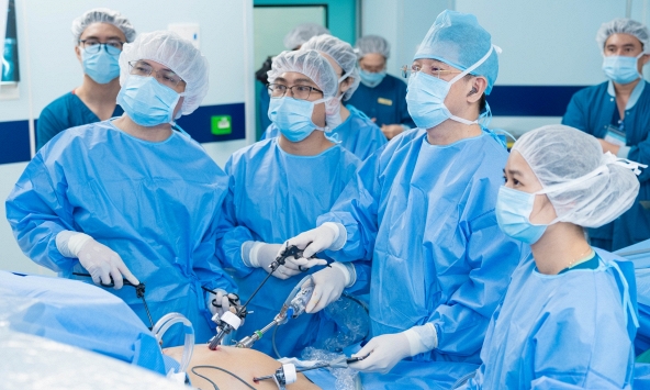 Ba ngày, hai cuộc ghép gan đặc biệt tại Vinmec: Cha cứu con, con lại cứu cha